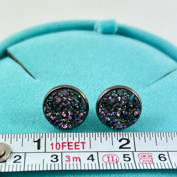 Sparkling earrings! - Picture 5 of 5